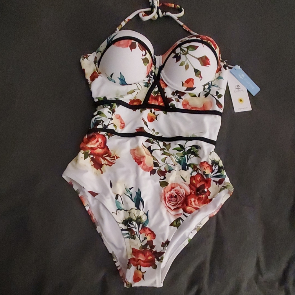 CupShe Floral one piece swimsuit